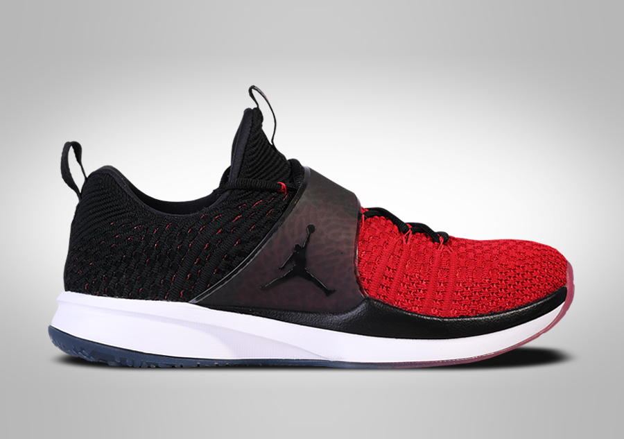 Trainer 2 deals flyknit jordan